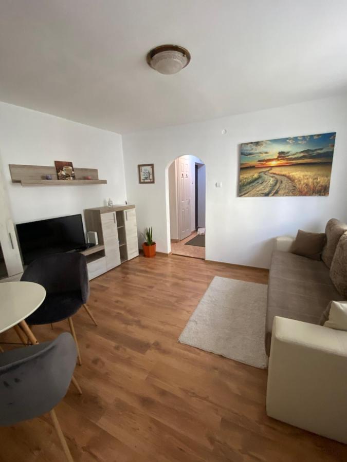 Focus Apartment Miercurea Ciuc Exterior foto